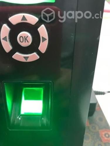 Panel de asistencia ZKteco660