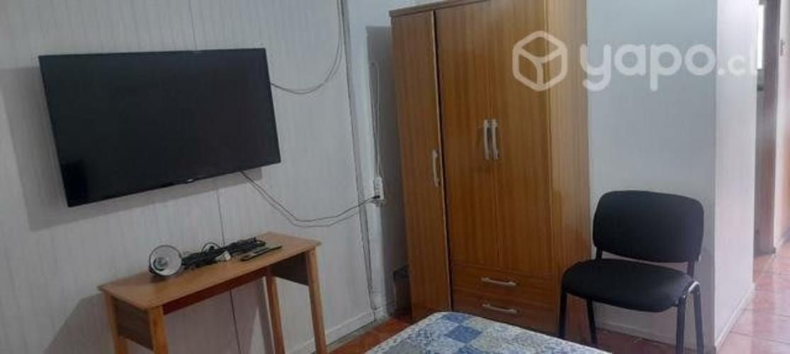 Arriendo pieza amoblada