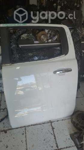 Puerta trasera izquierda ford ranger 2019