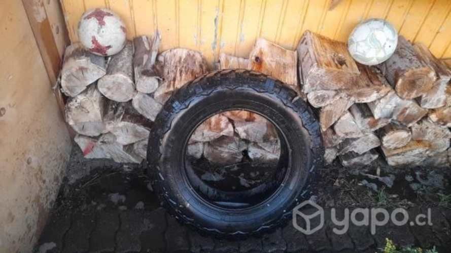 Se vende neumáticos