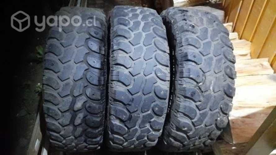 Se vende neumáticos