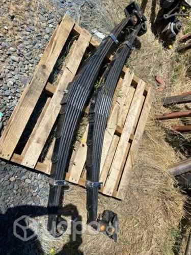 Paquetes de resorte delanteros Chevrolet fvr 2013