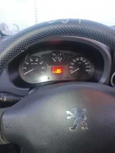 Furgón peugeot partner 2012