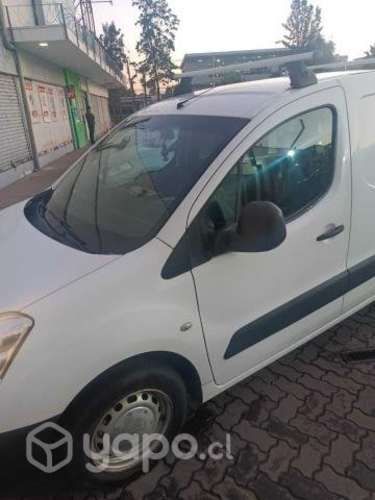 Furgón peugeot partner 2012