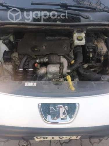 Furgón peugeot partner 2012