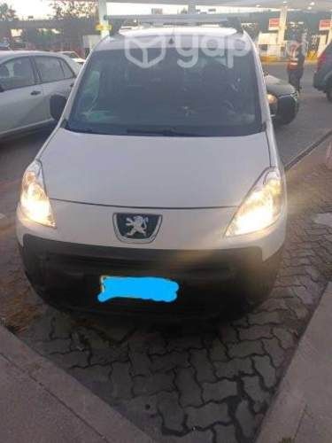 Furgón peugeot partner 2012