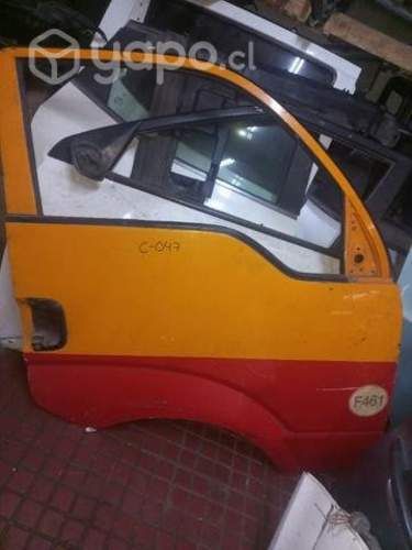 Puerta delantera derecha kia frontier 2009