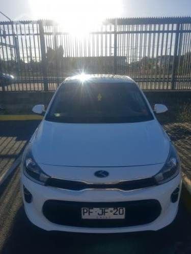 Kia río 5 HB año 2021
