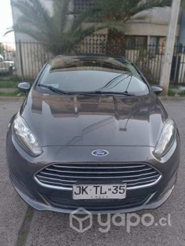 Ford fiesta sedan