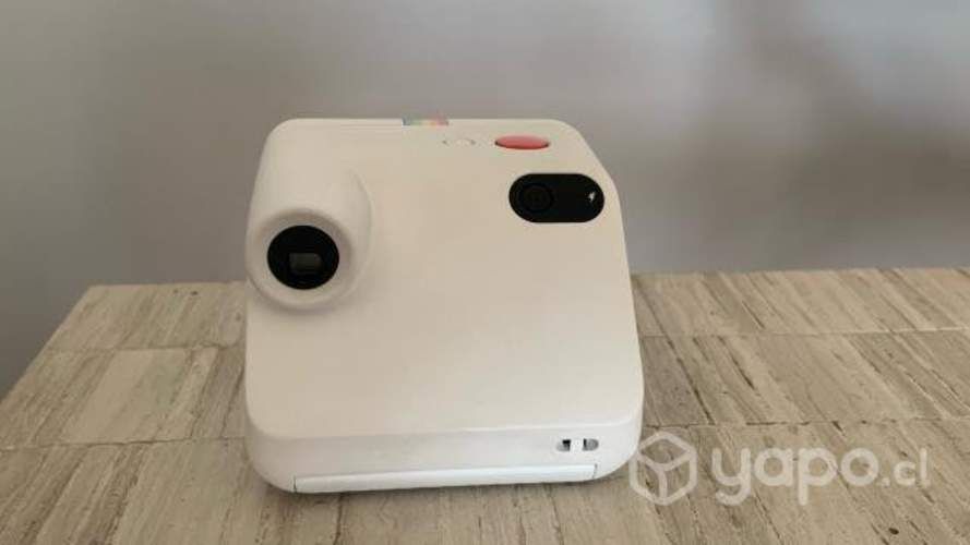 Polaroid Go