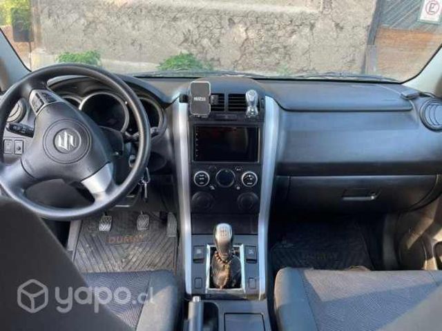 Se vende vitara 1.6 4*4 2018