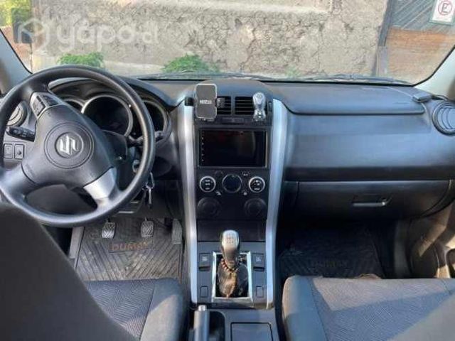 Se vende vitara 1.6 4*4 2018
