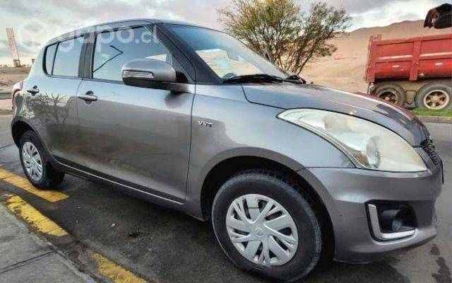 Auto suzuki es perfecto estado