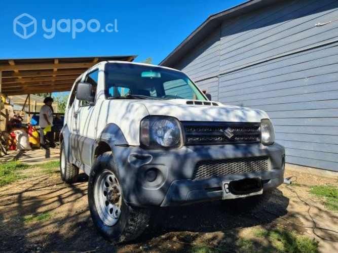 Suzuki jimny 2015