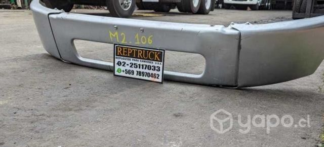 Parachoques freightliner m2 106