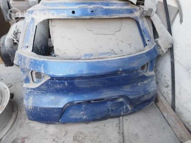 Portalón tiggo3 con detalles