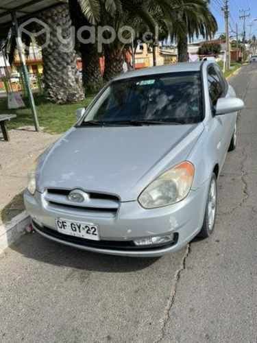 Hyundai Accent 2010