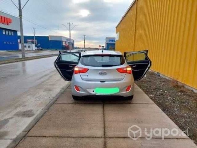 Hyundai i-30 2012