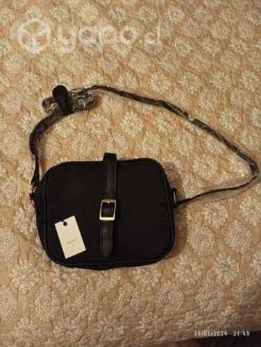 Cartera marca Alaniz, nueva