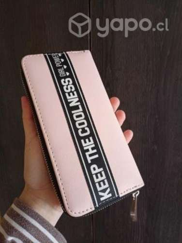 Billetera rosa pálido