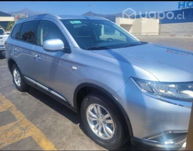 Mitsubishi Outlander 2016