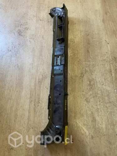 Frontal superior central (HTA118) Hyundai Tucson