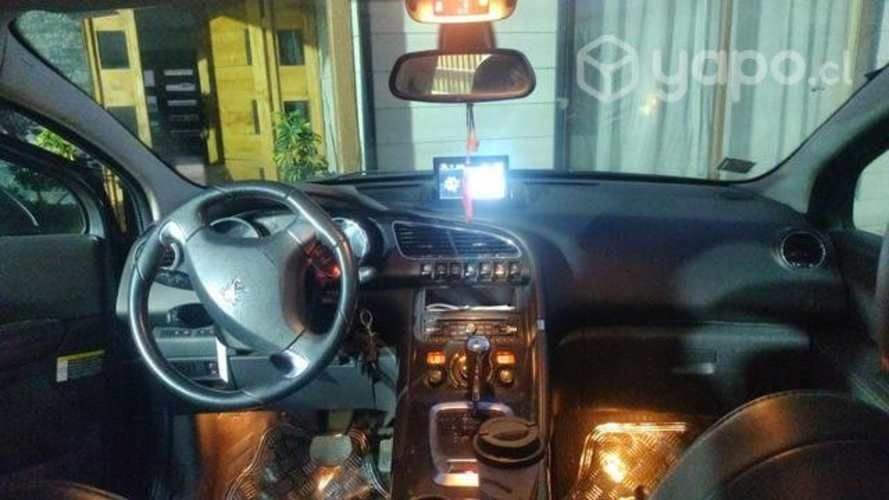 Peugeot Modelo 3008, Allure 1.6 año 2016