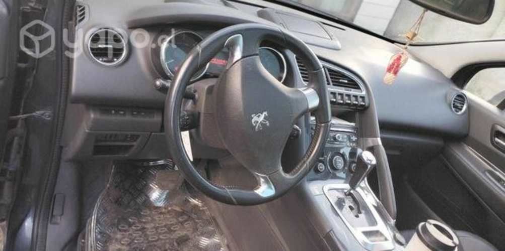 Peugeot Modelo 3008, Allure 1.6 año 2016