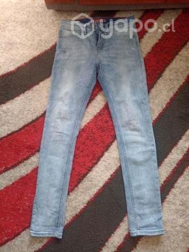 Jeans varias marcas usados como nuevos sin detalle