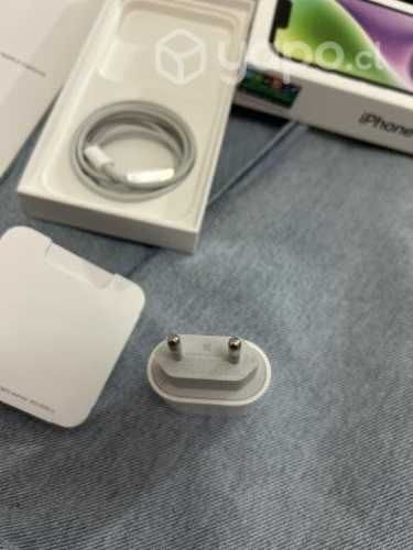 Cargador original de IPhone