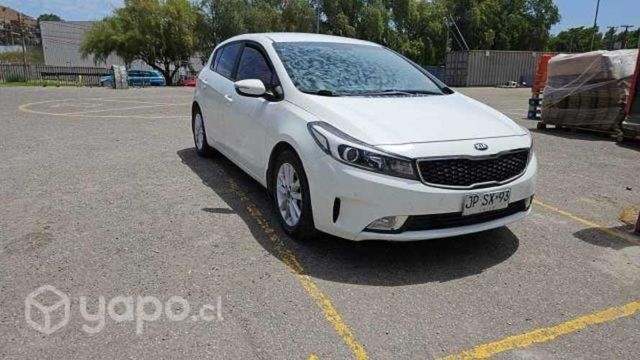Kia cerato 5 2017