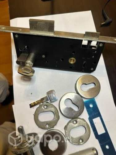 Cerradura Acceso Toscana Yale Inox