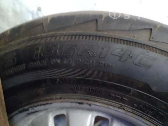 Llantas con neumáticos