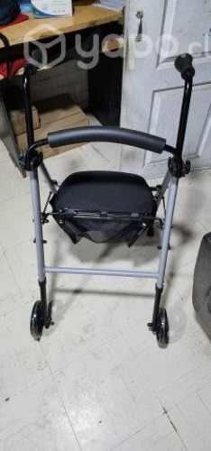 Andador geriátrico nuevo