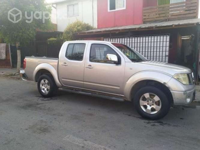 Nissan navara le 2010