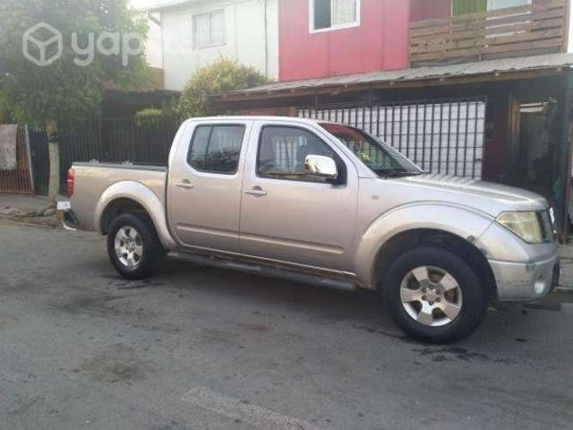 Nissan navara le 2010