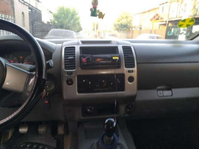 Nissan navara le 2010