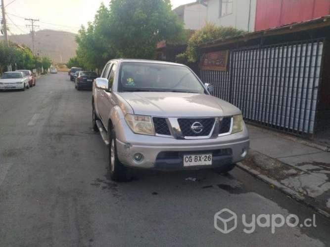 Nissan navara le 2010