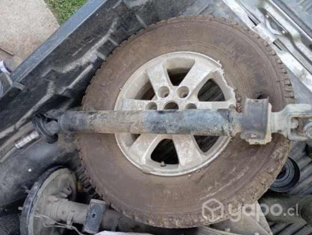 Cardan corto Mitsubishi L200