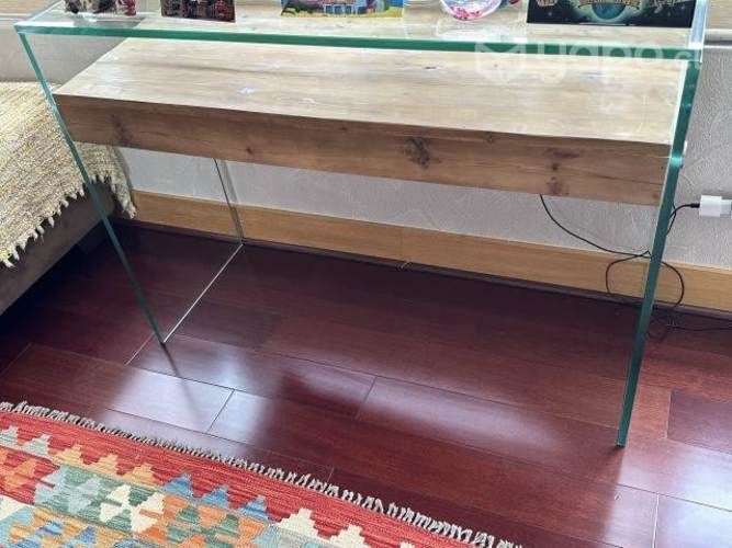 Arrimo corchete vidrio y madera, poco uso