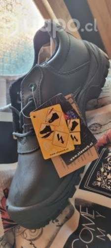 Zapato seguridad nuevo color negro talla 41