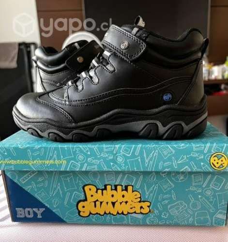 Zapatos de colegio para niño Nuevos!