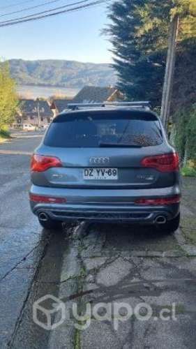 AUDI Q7 3.0 TFSI QUAT TIPTRON SLINE