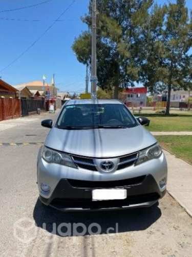 Vendo Toyota Rav 4