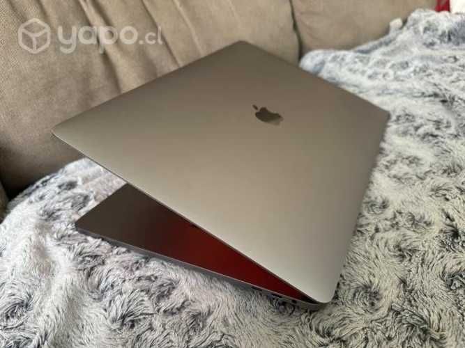 MacBook Pro 16