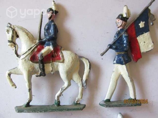 Soldaditos de plomo pintados