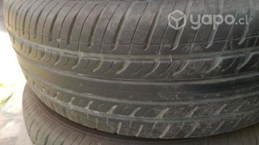 Llantas con neumáticos