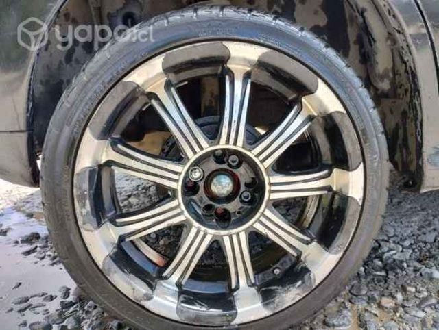 Llantas aro 17 en buen estado!!