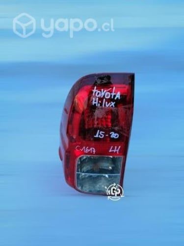 Foco trasero lh toyota hilux 2015 2020