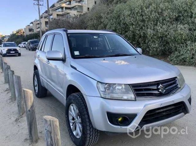 Suzuki Grand Nomade GLX Sport 2.4 2wd